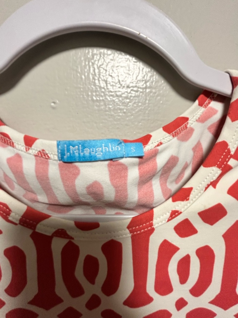 J. McLaughlin Coral & Light Pink Geometric Crewneck